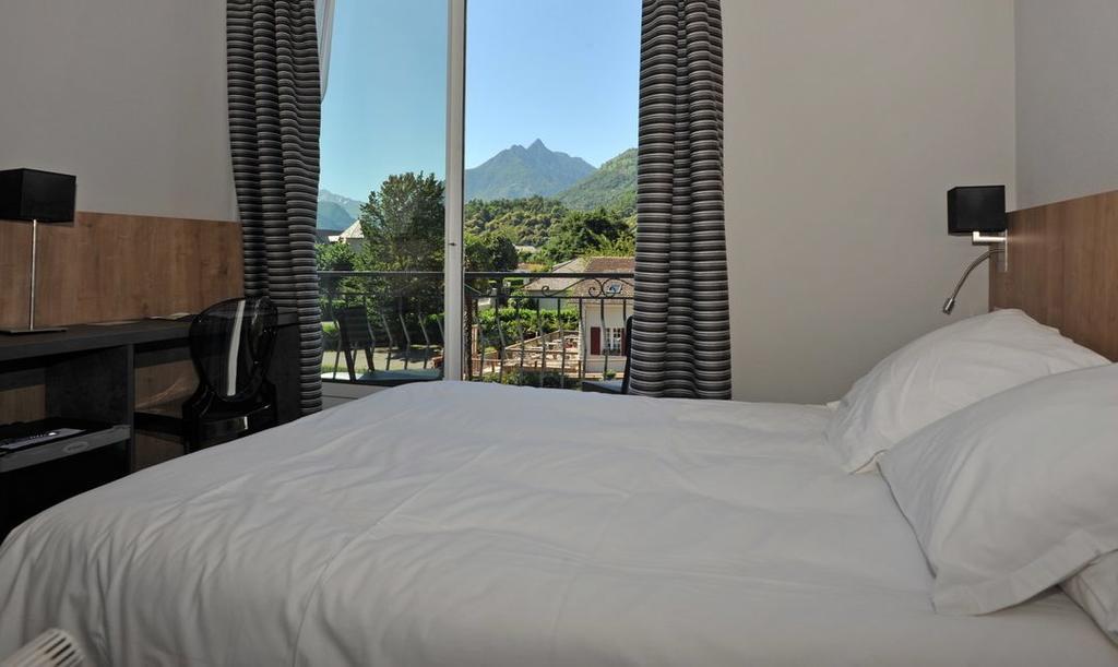 Logis Hotel Le Miramont Argeles-Gazost Ngoại thất bức ảnh